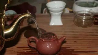 火狐电竞平台_最高检举行检察开放日活动 张军出席并参观40周年回顾展(图3) 火狐电竞平台