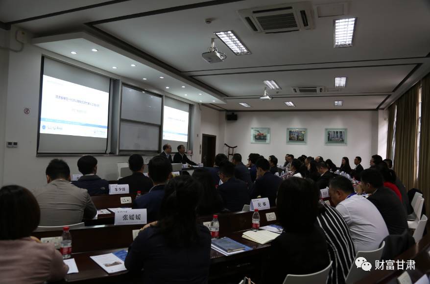 火狐电竞_经开区:消防安全从娃娃抓起(图2) 火狐电竞平台